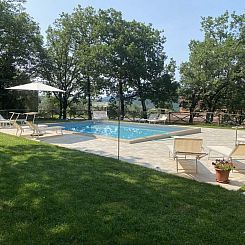 Vakantiehuis Villa mit privatem Pool in der Nähe von Bolghe