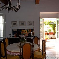 Appartement Haus mit Terrasse