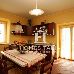 Vrijstaande woning in Piancastagnaio