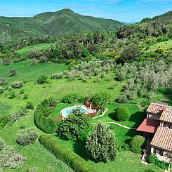 Vakantiehuis Anwesen "Toskanische Villa" mit privatem Pool