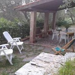 Vakantiehuis Rustico inmitten eines Olivenhainens