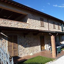 Vakantiehuis Rustico mit schönem Garten.
