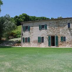 Casa Brizzi te Montesecco (Pergola)