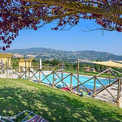 Todi, huis met privé zwembad