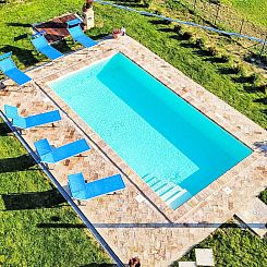 Vakantiehuis Ferienvilla mit privatem Pool und Whirlpool