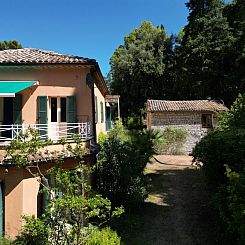 Vrijstaande woning in Arcevia