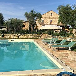 Vakantiehuis La Villa degli Ulivi - Landhaus mit privatem Po