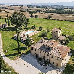 Grote villa met privé zwembad Umbrië