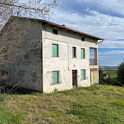Vrijstaande woning in San Giorgio di Pesaro