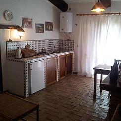 Appartement Unabhaengige Wohnung in Amelia mit Garten, Grill