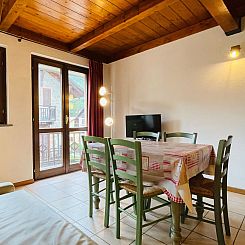 Appartement Zwei-Zimmer-Wohnung im Dachgeschoss 4 p. l. Vill