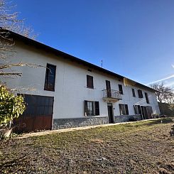 Vrijstaande woning in Montabone