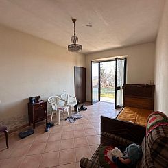 Vrijstaande woning in Montabone