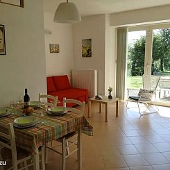 Casa Caroline: begane grond + terras