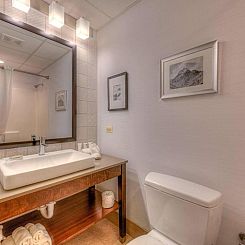 Country Inn & Suites by Radisson, Crystal Lake, IL