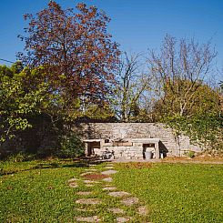 Appartement Renovierte Ferienwohnung in Karlovići mit Terra