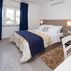 Appartement Komfortable Ferienwohnung mit Terrasse und Garte