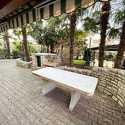 Appartement Wohnung in Rovinj mit Garten, Terrasse und Grill
