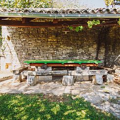 Vakantiehuis Freistehendes Ferienhaus in Karlovići mit Gart