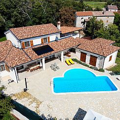 Vakantiehuis Arton Villa mit beheiztem Pool, in Istrien