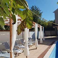 Vakantiehuis Wunderschönes Ferienhaus in Cere mit Privatem 