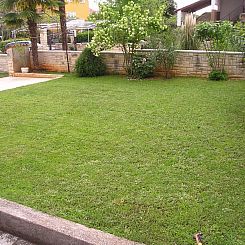 Appartement "Gemütlicher Garten" mit Terrasse