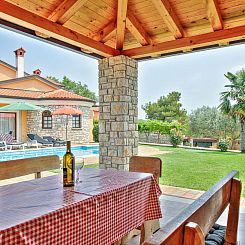 Vakantiehuis Schöne Ferienvilla Morena mit Pool