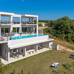 Vakantiehuis Ferienvilla "Monte Bibali" mit Infinity-Pool