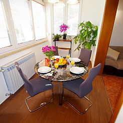 Appartement Gemütliche Ferienwohnung in einem Vorort von Pu