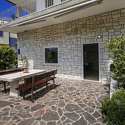 Appartement Apartment Nika1 Umag mit Pool und Whirlpool 400 
