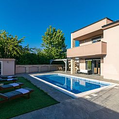 Vakantiehuis Villa Nika