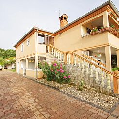 Appartement Angenehme Wohnung in Valbandon, Privatparkplatz