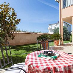 Appartement für zwei Personen mit Terrasse