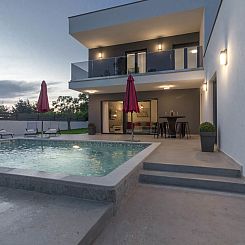 Vakantiehuis Villa Ema with private pool
