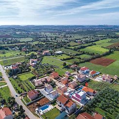 Vakantiehuis Ferienvilla mit Garten, Grill und Terrasse