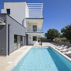Vakantiehuis Villa Sole am Meer mit Pool, Sauna, Whirlpool