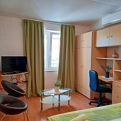 Appartement Schönes Apartment in Pješčana Uvala, Strand i