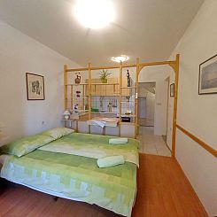 Appartement Schönes Apartment in Pješčana Uvala, Strand i