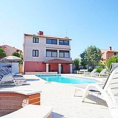 Appartement in Banjole mit Gemeinschaftspool