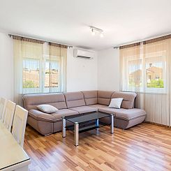 Appartement Wohnung "Dragan" mit Balkon