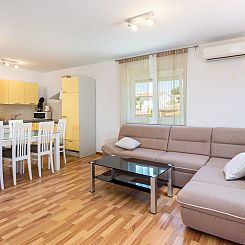 Appartement Wohnung "Dragan" mit Balkon