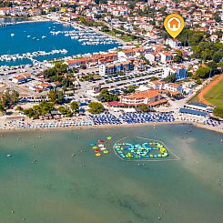 Appartement "Limani" mit Balkon