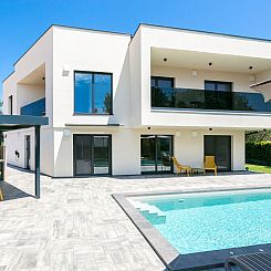 Vakantiehuis Ferienvilla "Villa Mila" mit eigenem Pool