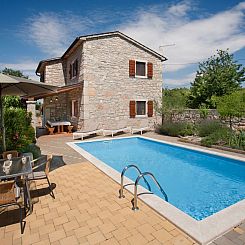 Vakantiehuis mit Privatpool für 6 Personen ca. 107 m&sup2; 