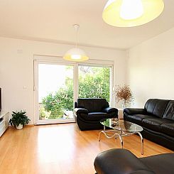 Appartement Wohnung mit privatem Garten