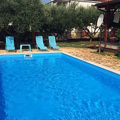 Vakantiehuis Komplette Villa mit zwei Appartements