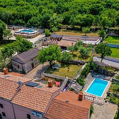 Vakantiehuis Luxuriöse Villa auf großem Privatgrundstück