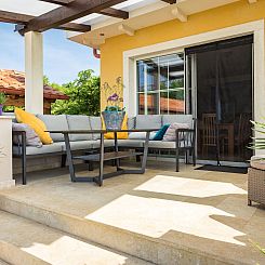 Vakantiehuis Villa Krase mit Pool