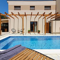 Vakantiehuis Villa Lona