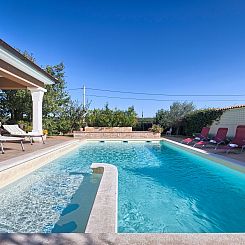 Vakantiehuis Villa Aldo with private pool by Wiibuk